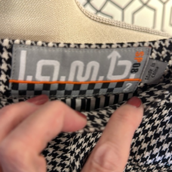 Lamb herringbone ruffle runway skirt - Picture 3 of 7